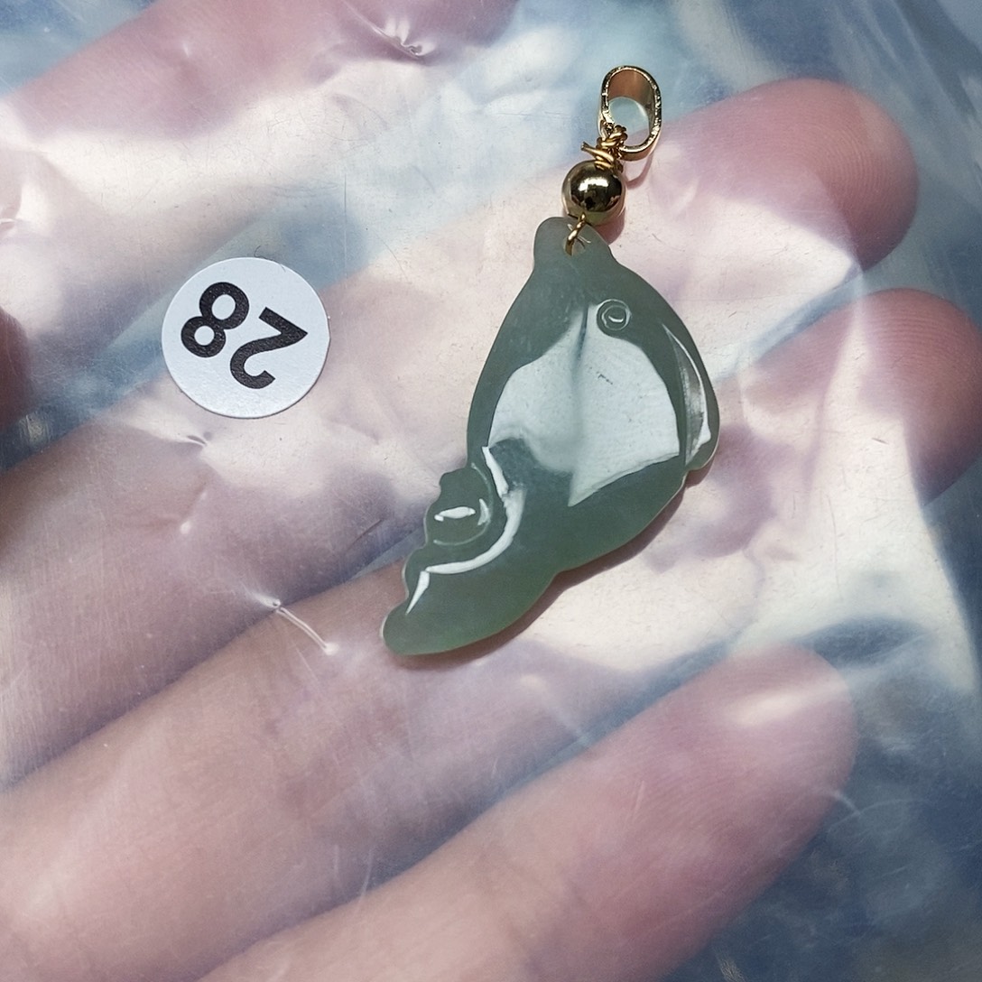 翡翠未镶嵌吊坠(不含链)