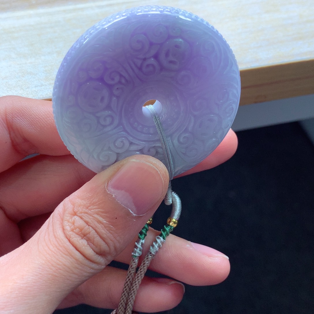 翡翠颈饰未镶嵌吊坠