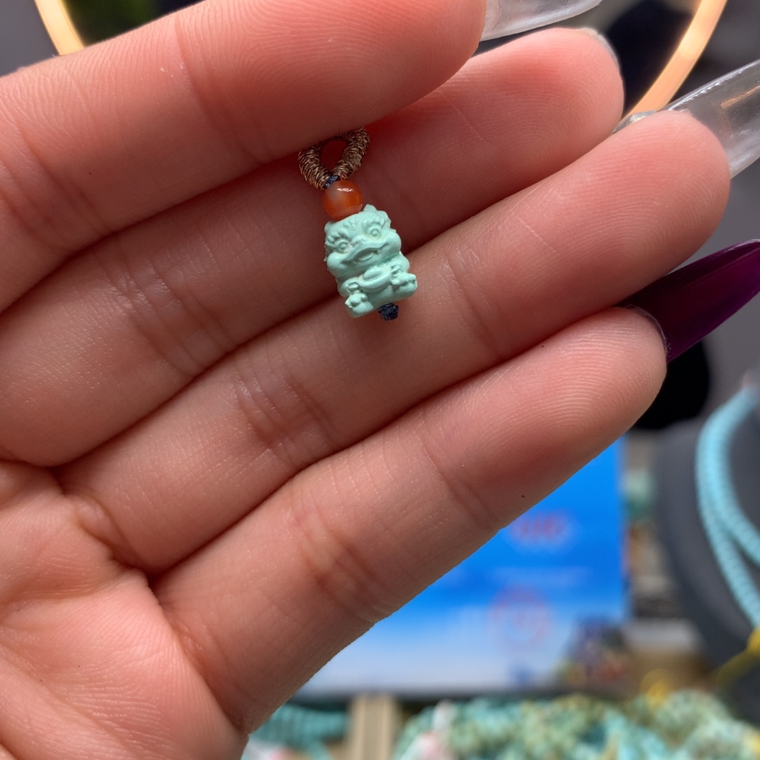 绿松石挂件未镶嵌