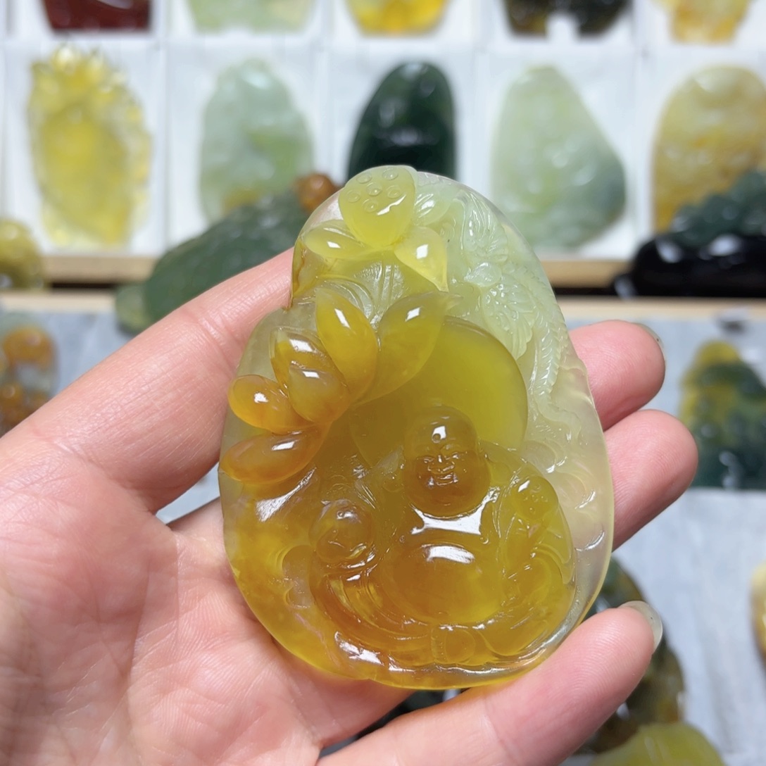 蛇纹石玉吊坠(不含链)未镶嵌
