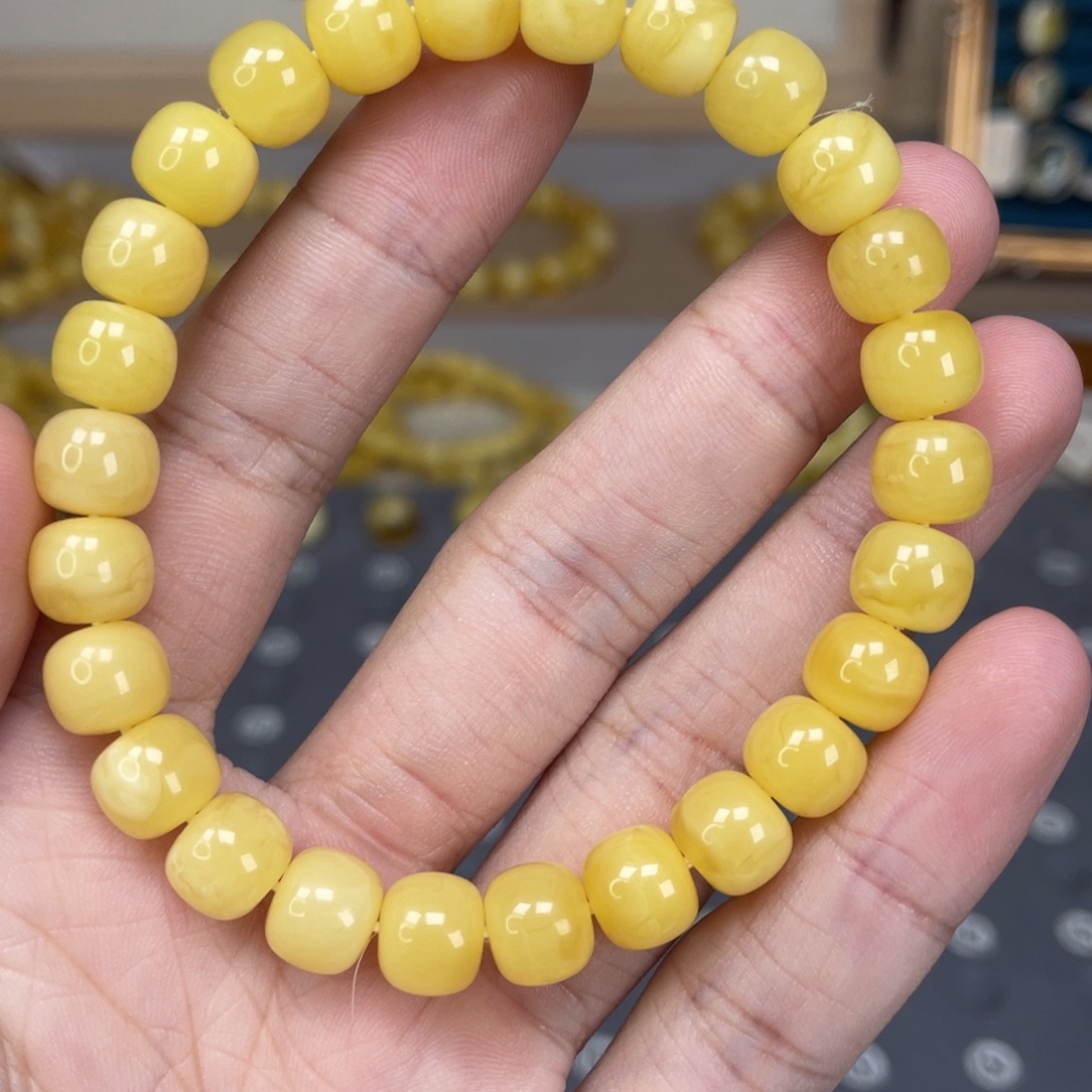 琥珀未镶嵌裸石93号