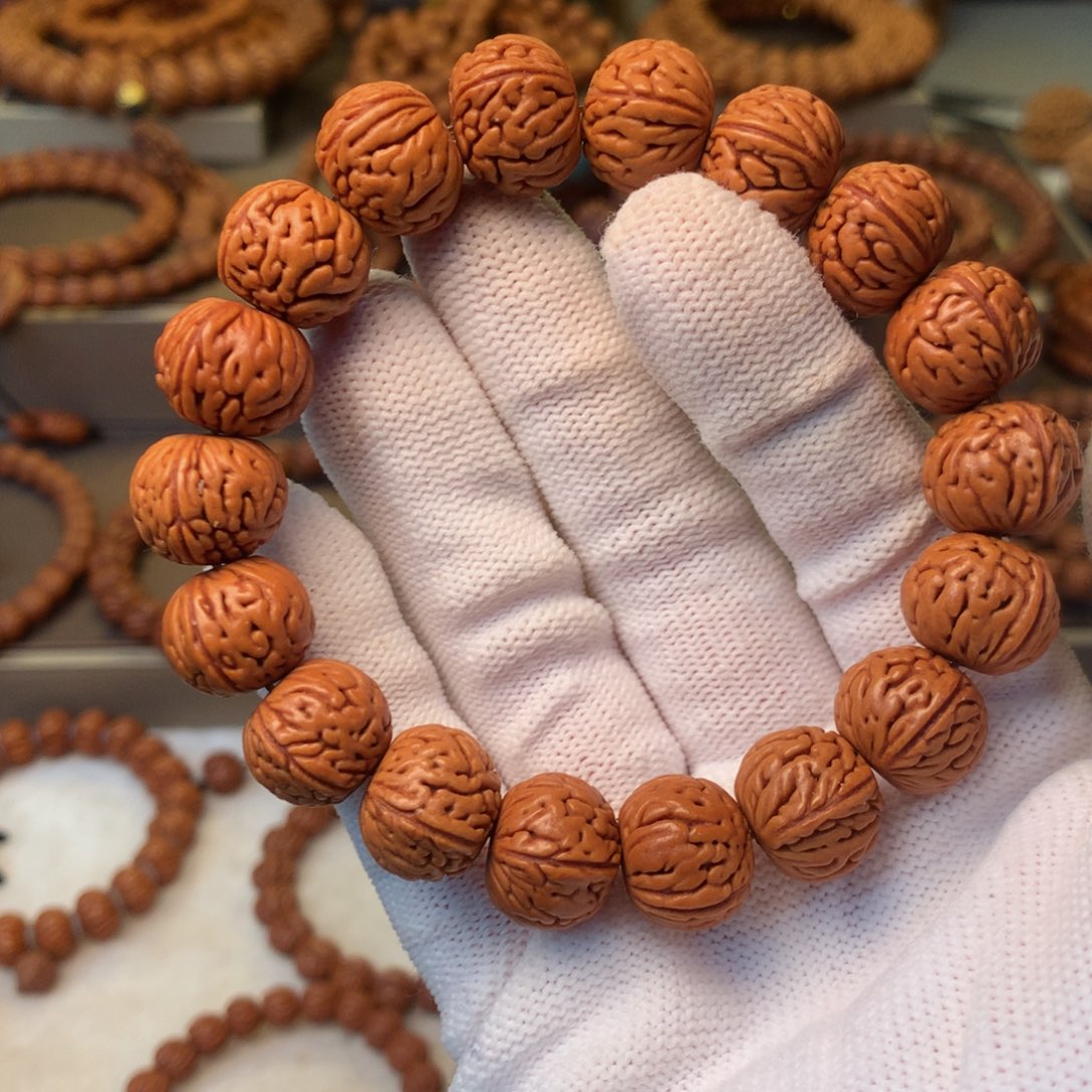 格***局手串桃核秦岭龙纹