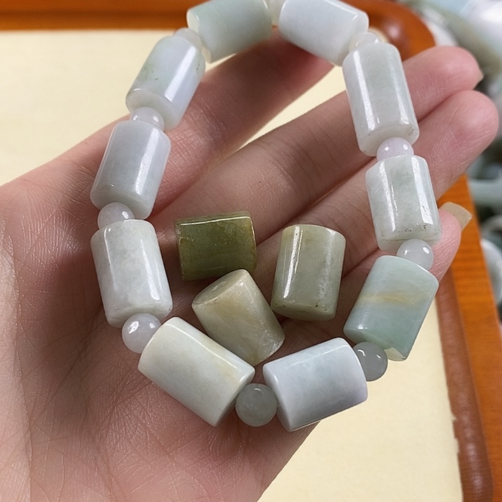 翡翠颈饰未镶嵌咪*X翡翠9