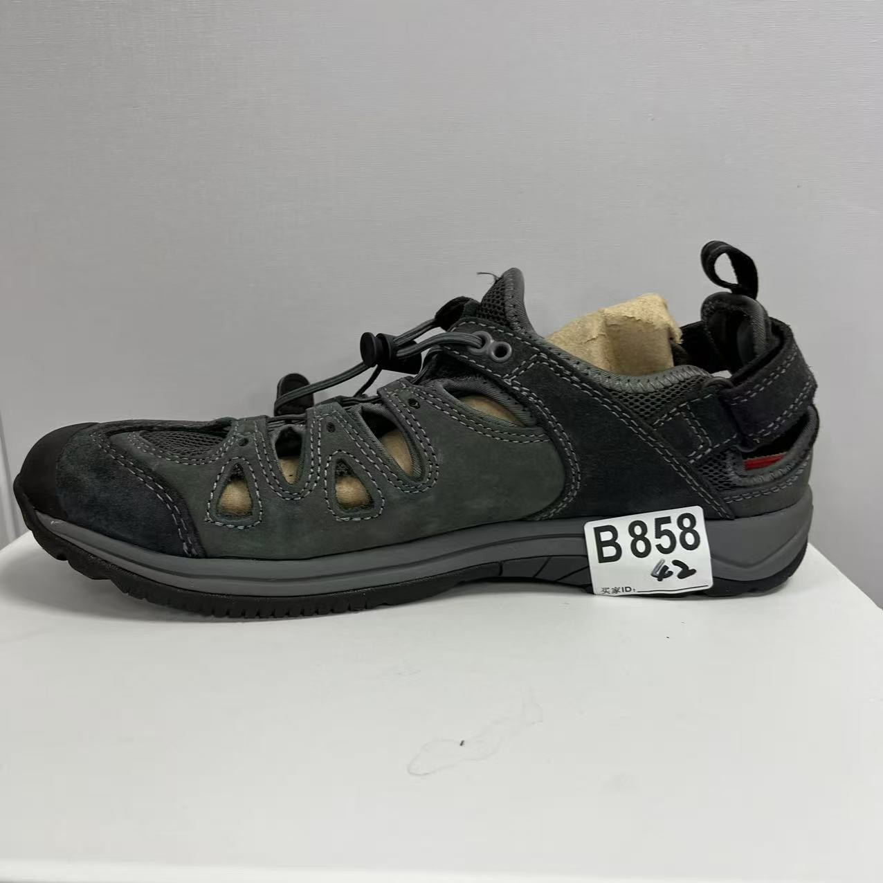 3-新款户外运动百搭休闲鞋 B858