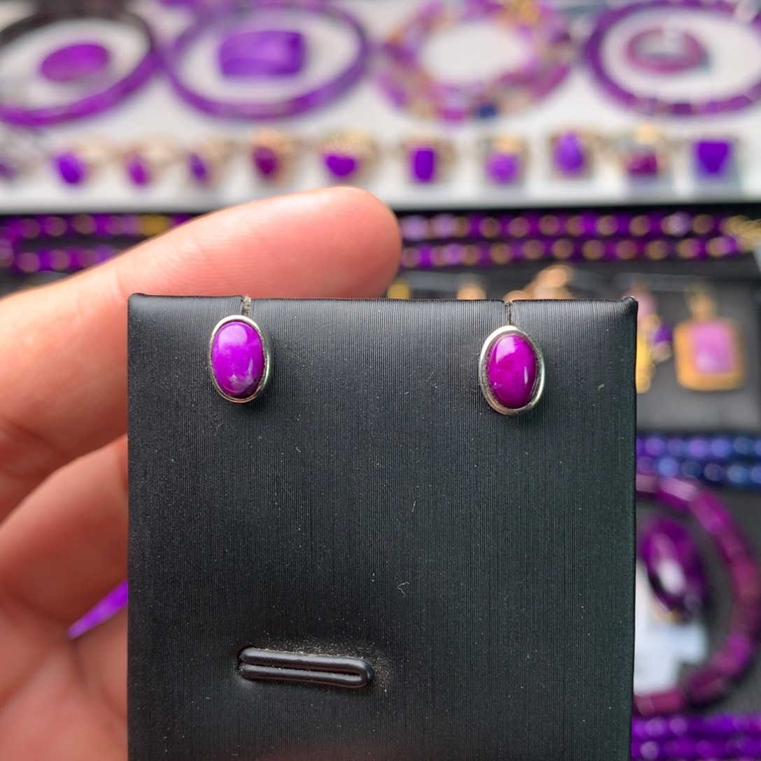 苏纪石（舒俱来）银S925镶嵌耳钉