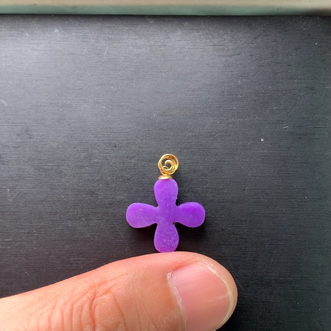 苏纪石（舒俱来）18K金镶嵌吊坠