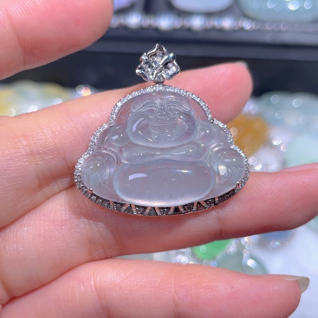 颈饰18K金镶嵌翡翠翡翠