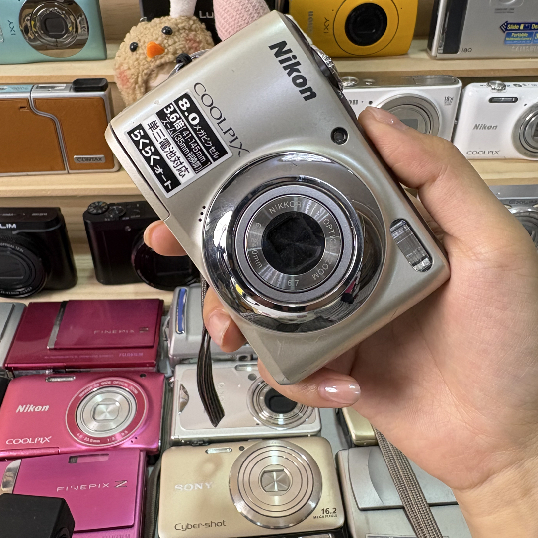 9新 Nikon/尼康 尼康l21面包机拍人像绝绝子2010万像素