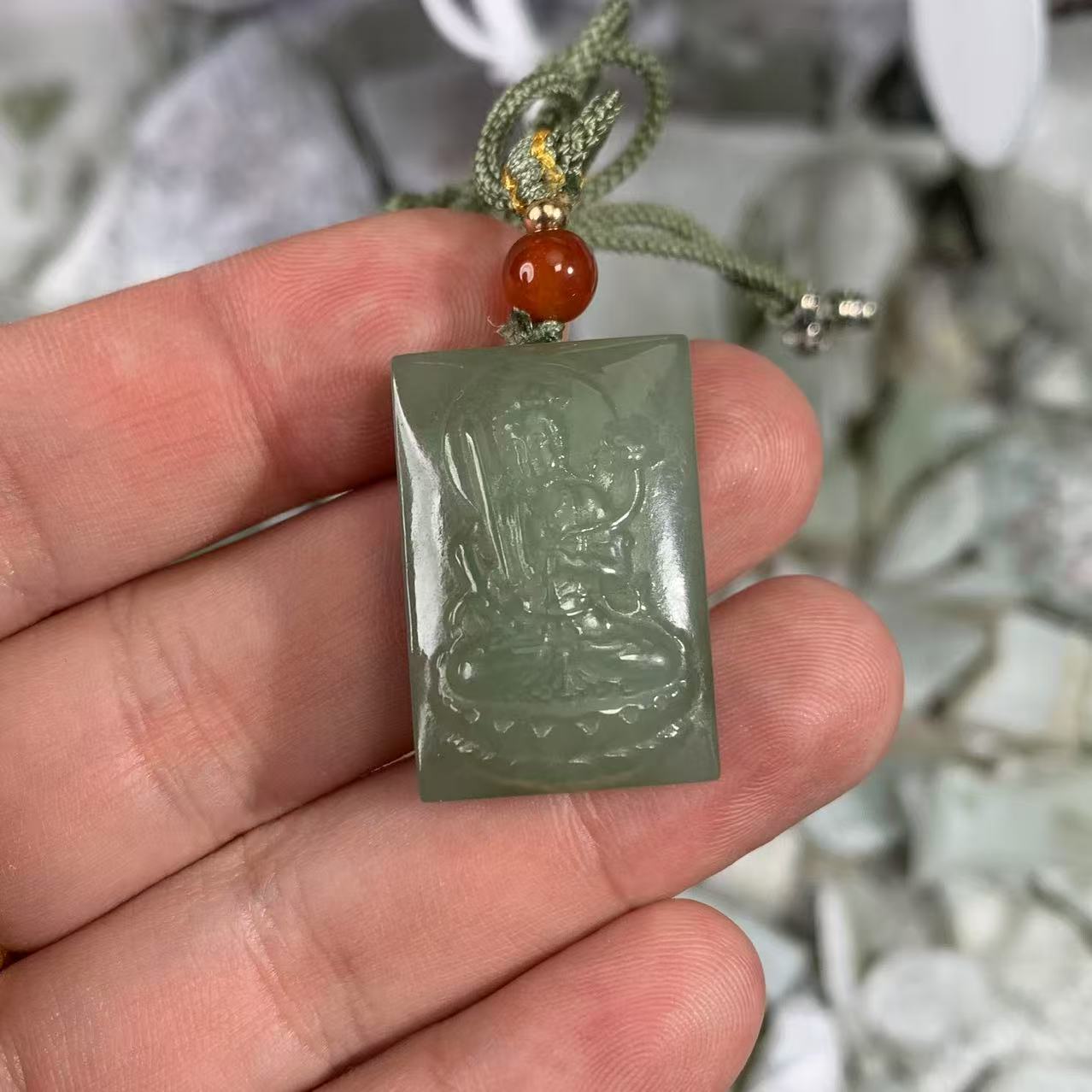 和田玉观音挂件一个定制多样性发货以实物为准有天然玉质结构