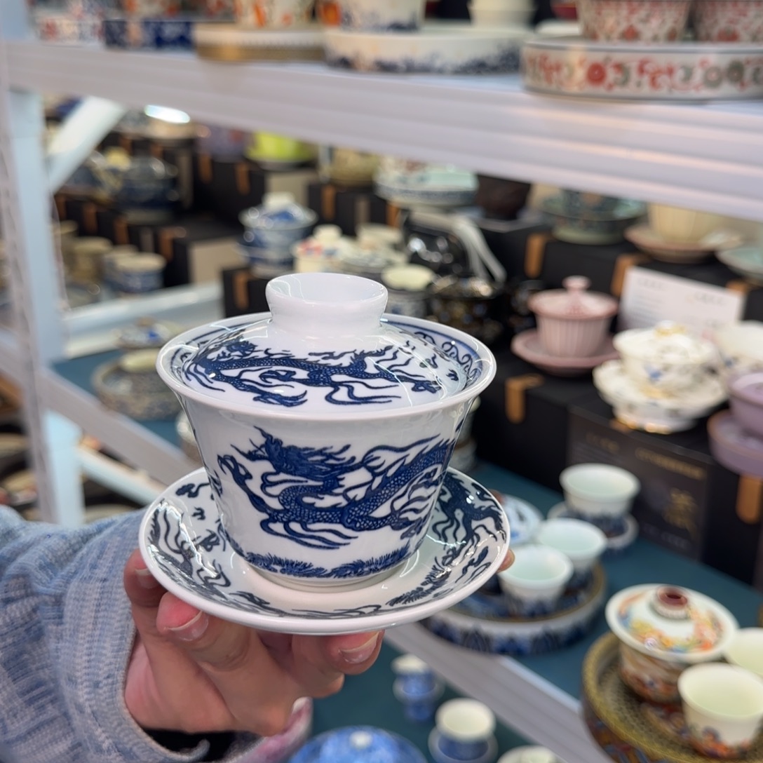 盖碗很好看很精致