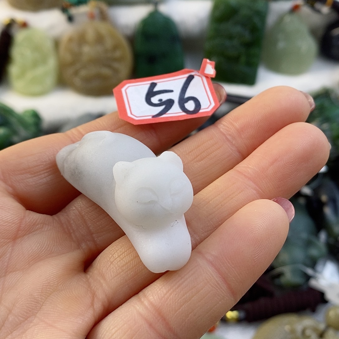 和田玉（糖玉）颈饰未镶嵌