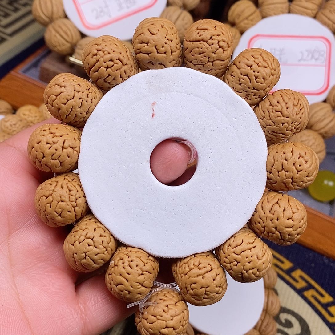 桃核手串X***?老树金鱼肚21