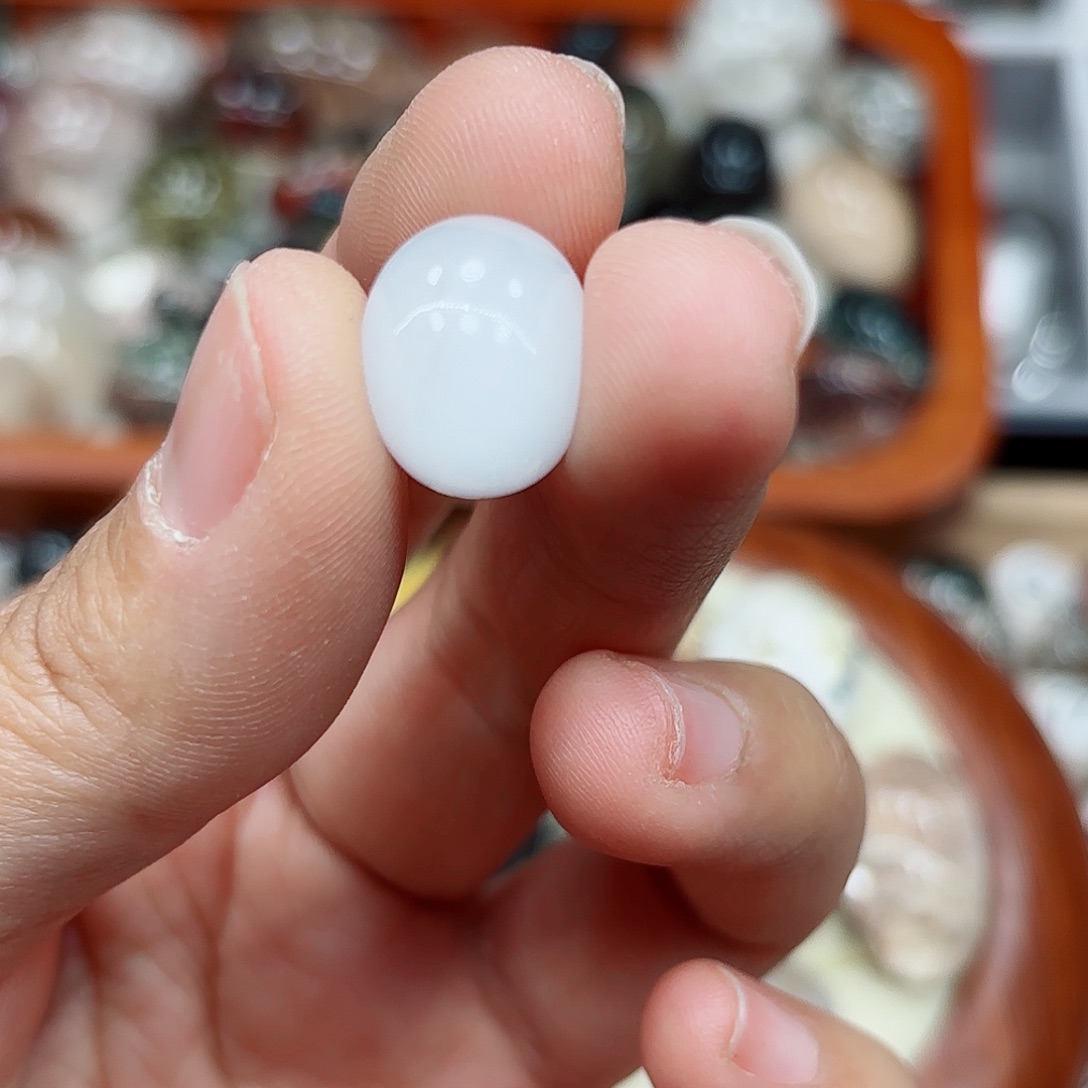 水晶未镶嵌颈饰水晶