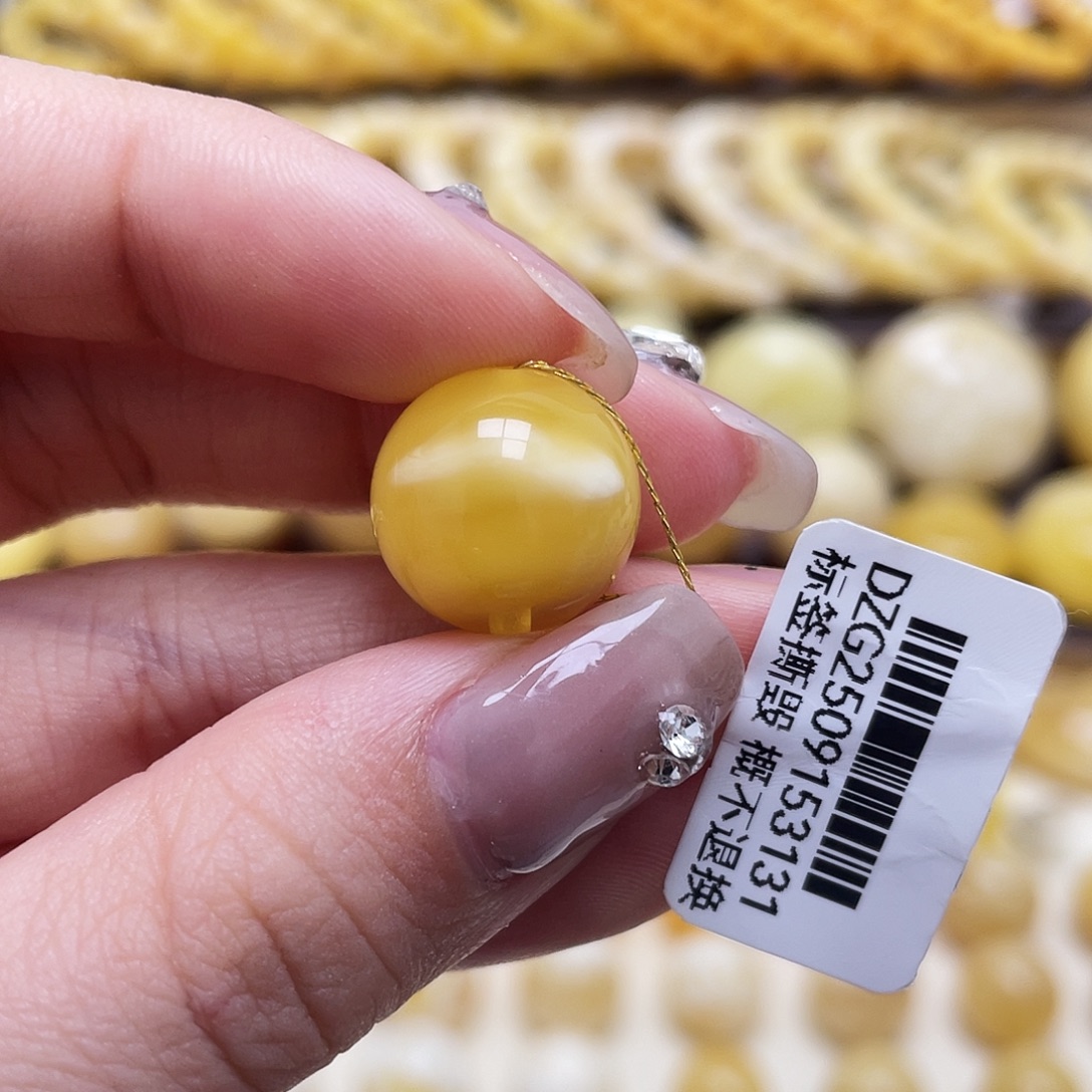 琥珀未镶嵌裸石14.7mm圆珠