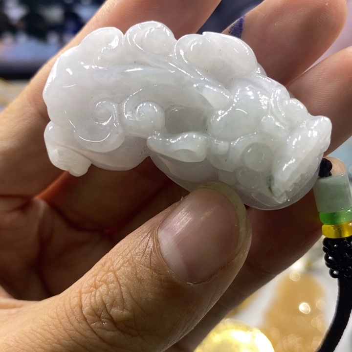 小***彦翡翠未镶嵌吊坠(不含链)2910