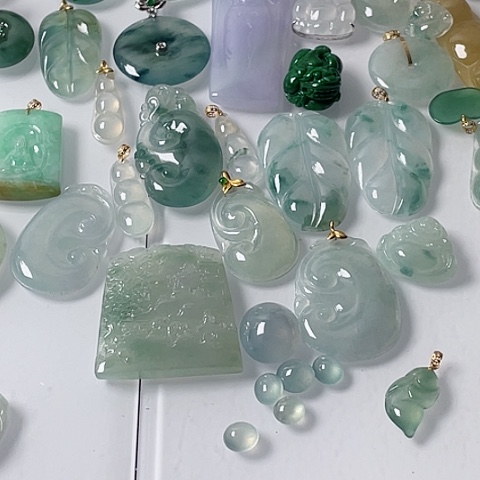 翡翠吊坠(不含链)未镶嵌