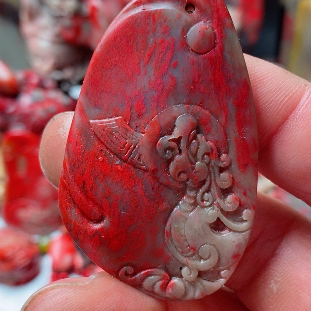昌化鸡血石昌化鸡血石挂件