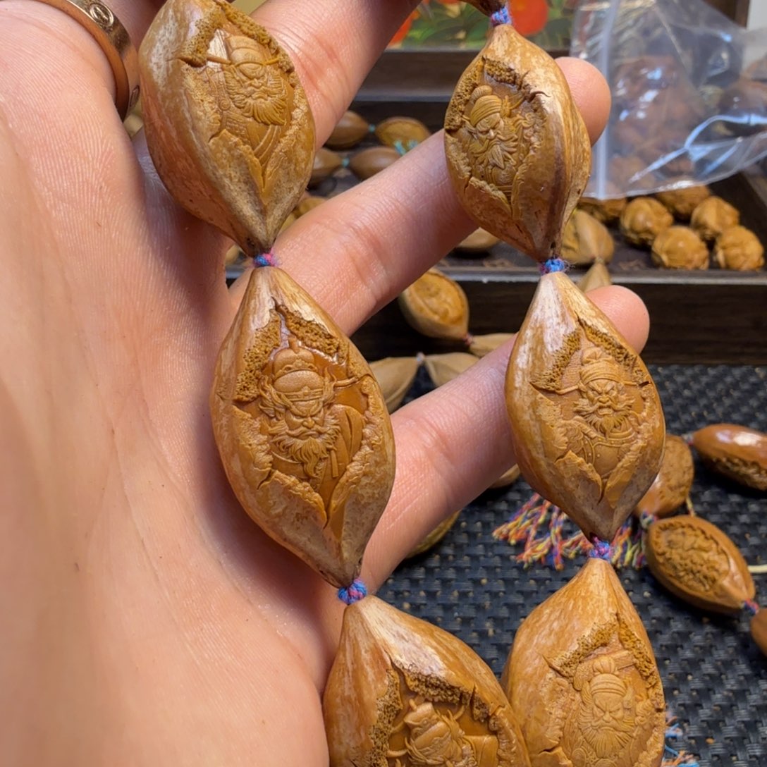 手串/手链橄榄核满天星钟馗