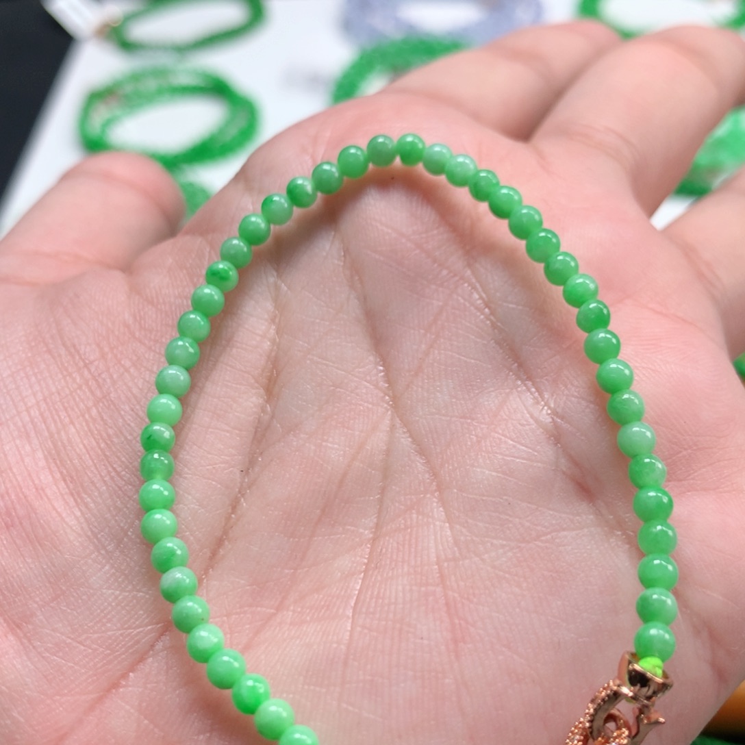 翡翠未镶嵌手链翡翠