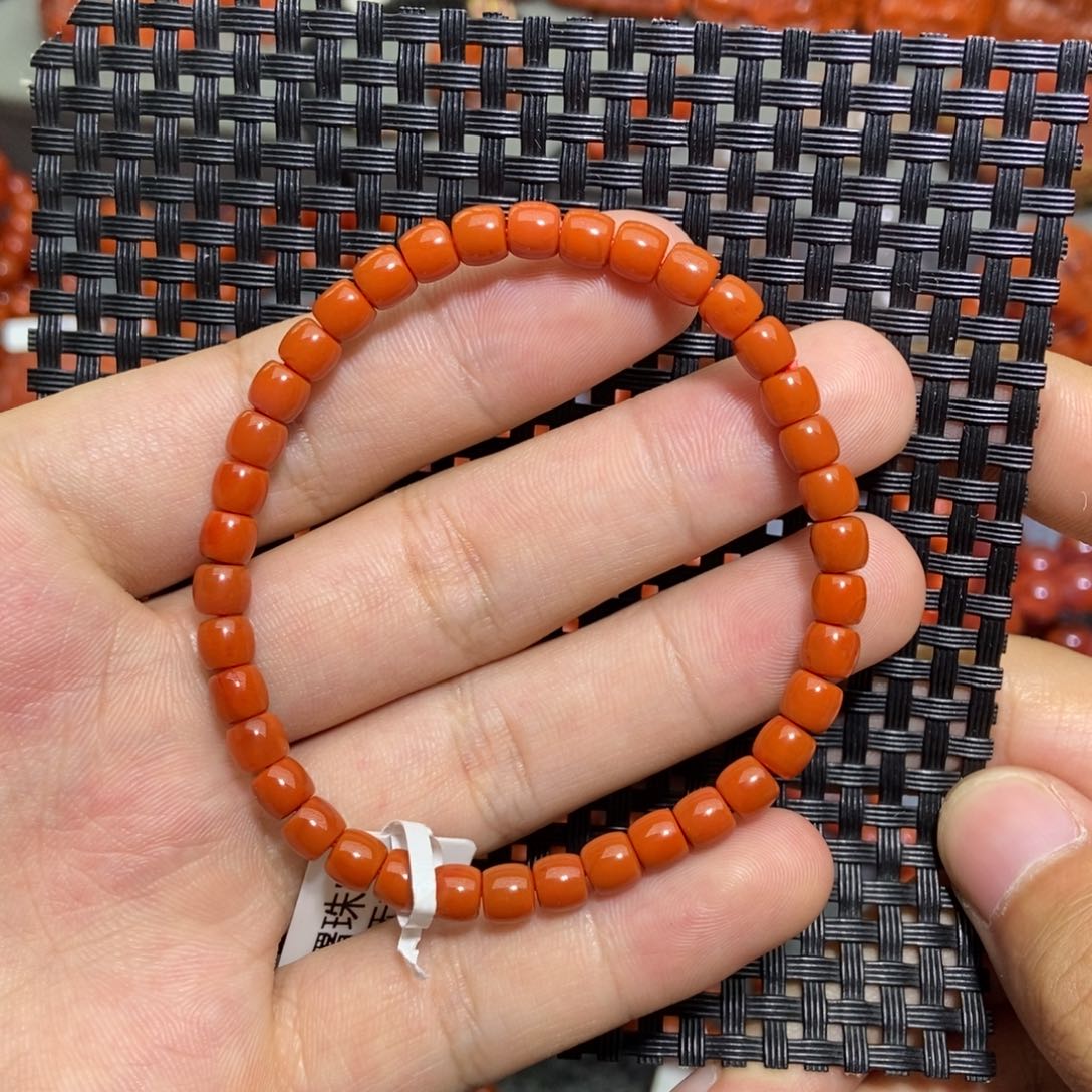 【闪购商品】南红玛瑙手串未镶嵌^****^5mm