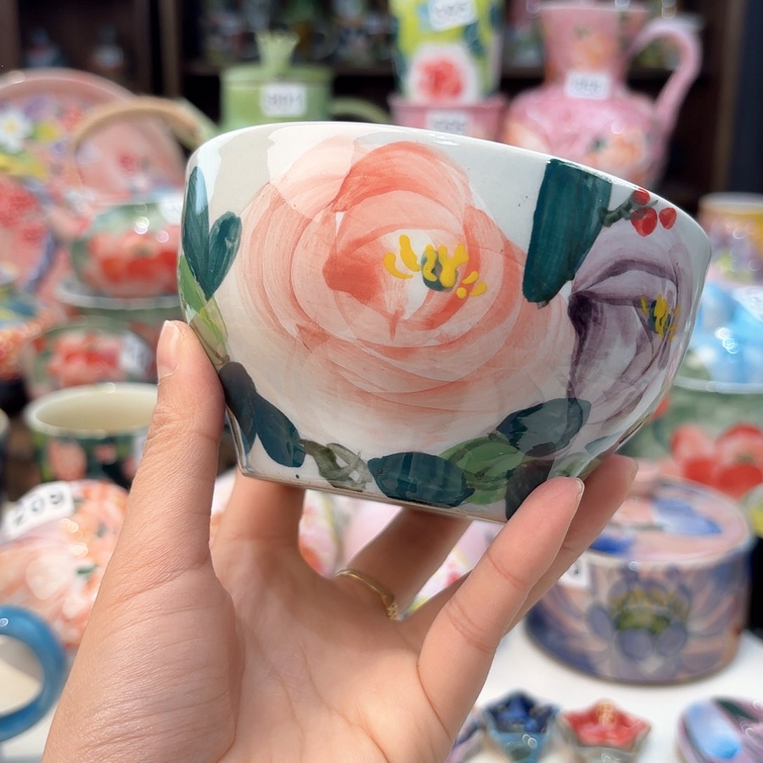 瓷片兔兔好e o k k lv t lv tu tu t