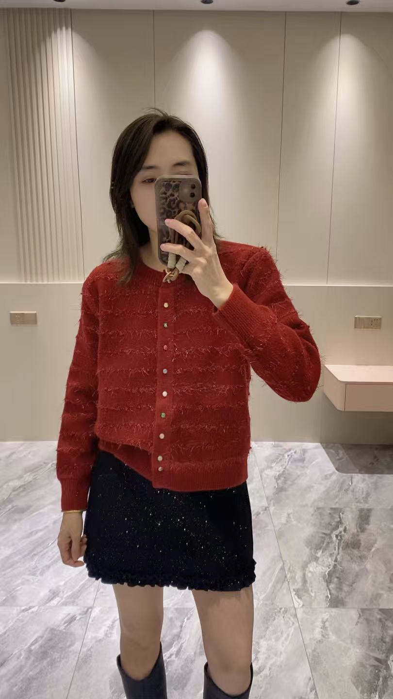 【娜姐家】808时尚百搭设计感彩扣流苏特色毛衣