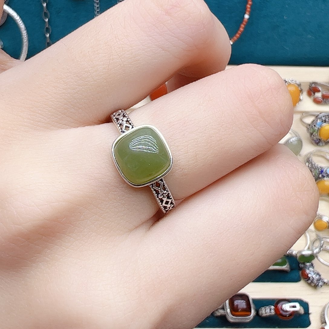 和田玉戒指银S925镶嵌