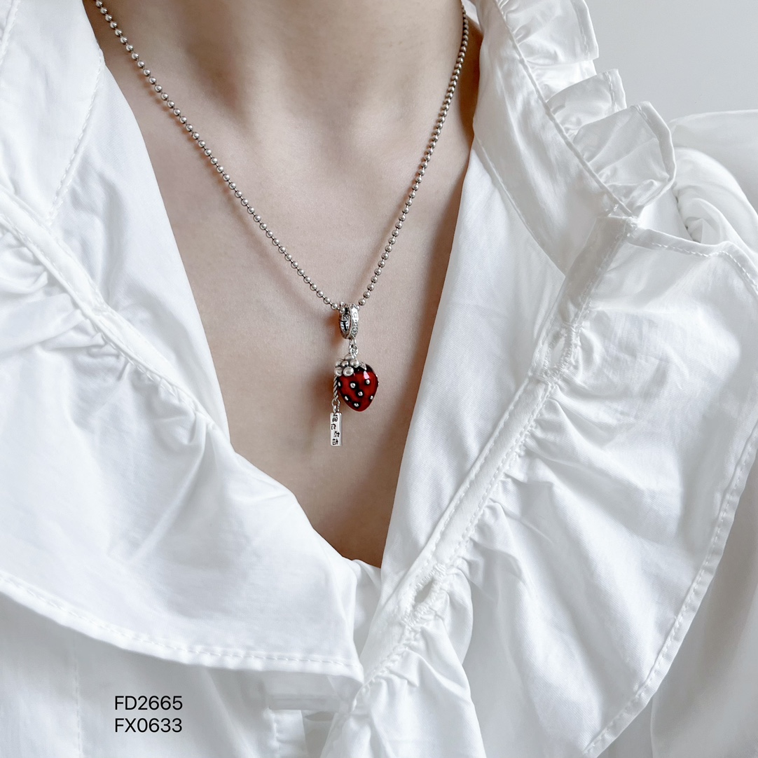吊坠925银 【莓有麻烦】甜美风五叶花红色喜庆气质女复古百搭挂坠