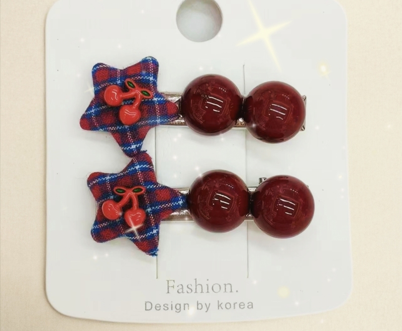 毛绒五角星樱桃圆珠发夹（一对装）