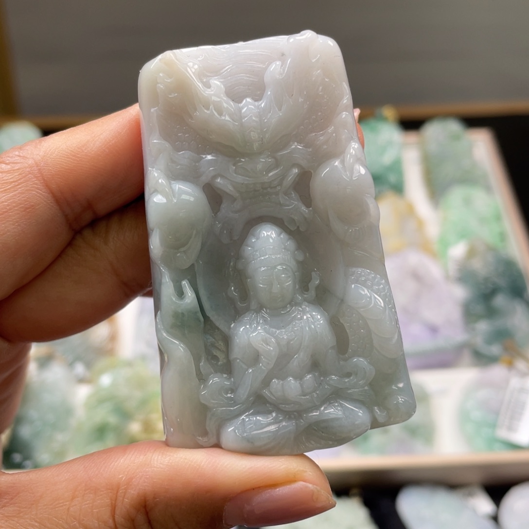 翡翠吊坠(不含链)未镶嵌