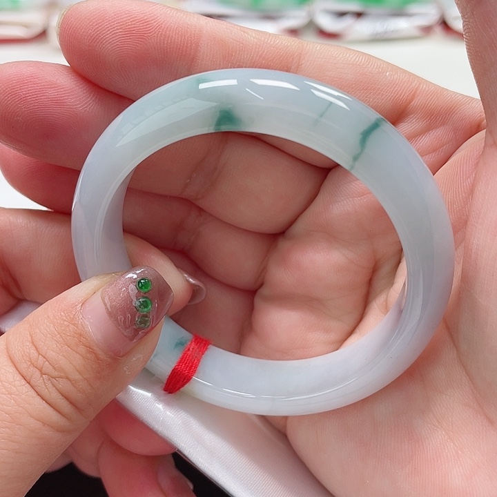 翡翠手镯未镶嵌缅甸翡翠手镯53圈