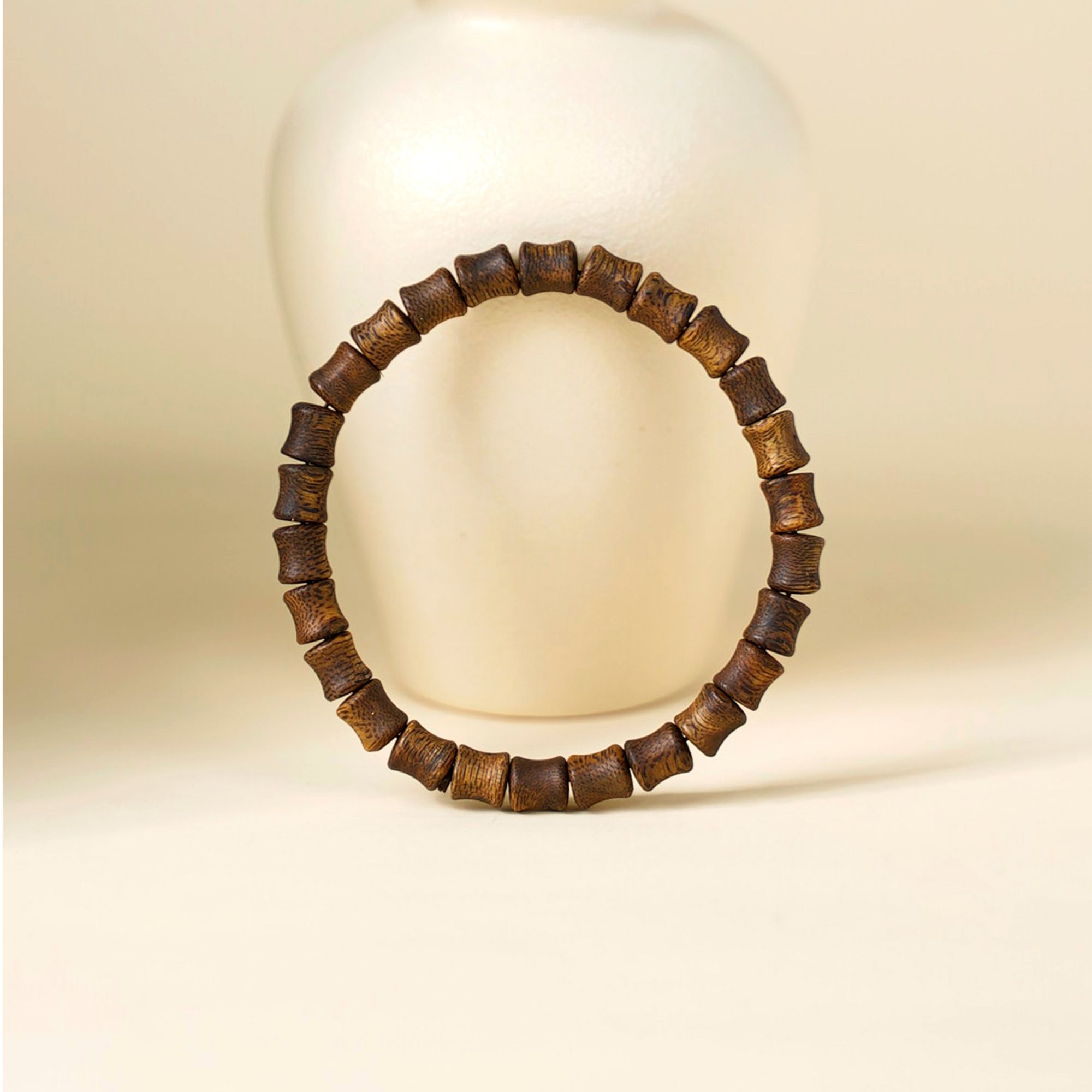 沉香【金山文玩】九分沉绿奇楠卡6*7mm竹节素单圈/约3-5g