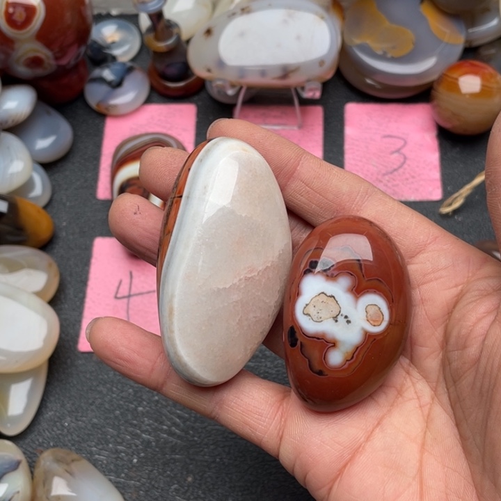 旅***者玛瑙/玉髓未镶嵌玉髓马达加斯加玉髓玛瑙