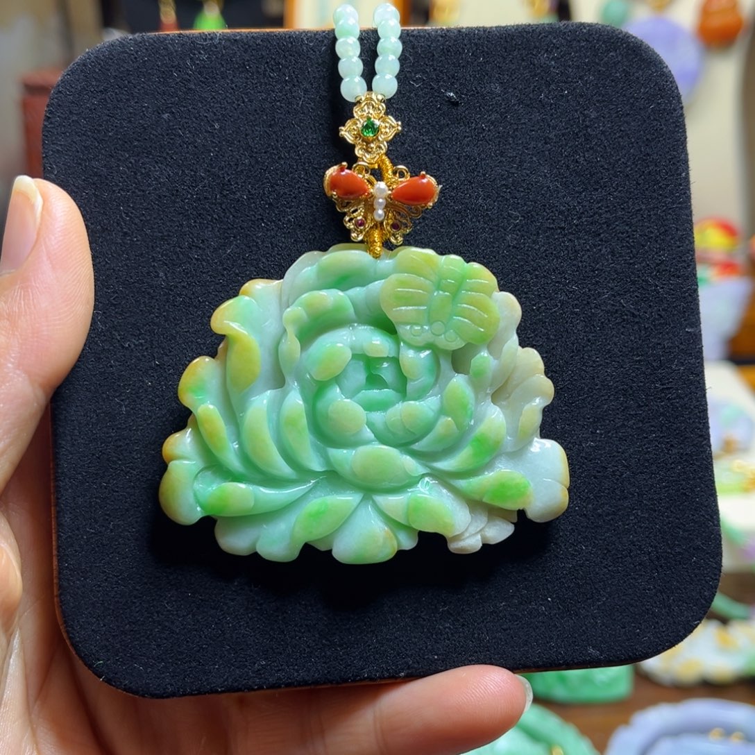 翡翠未镶嵌颈饰天然翡翠