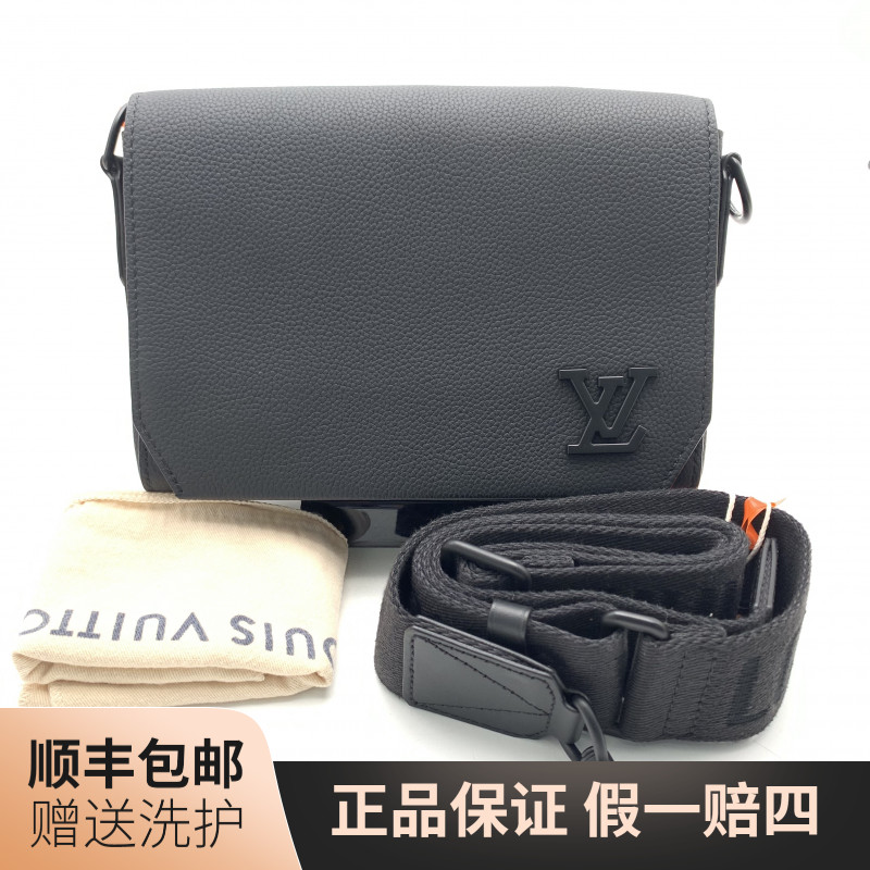 99新 LouisVuitton/路易威登 LV黑色翻盖斜挎包（小）/10021276男包