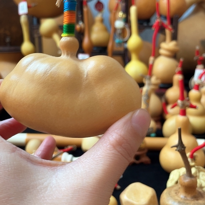 一****秋葫芦岛连山区、去往别人家走