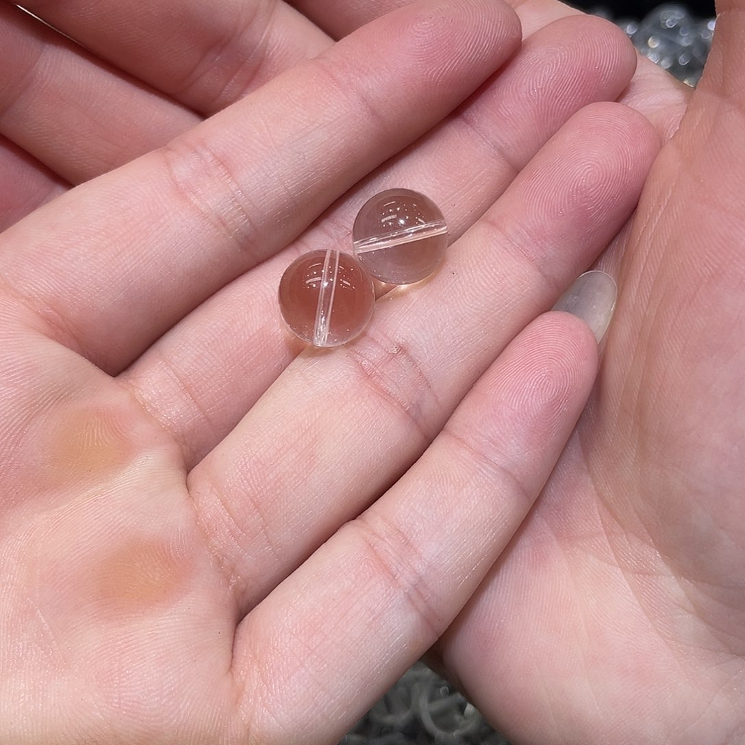 水晶珠宝半成品未镶嵌莫***^打孔，不退不换