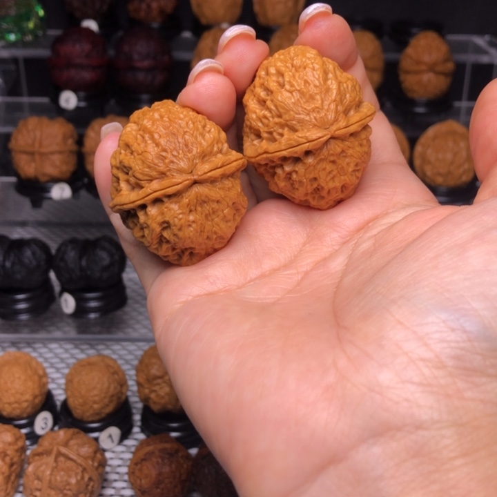 橄榄核吊坠19福爪疙瘩包