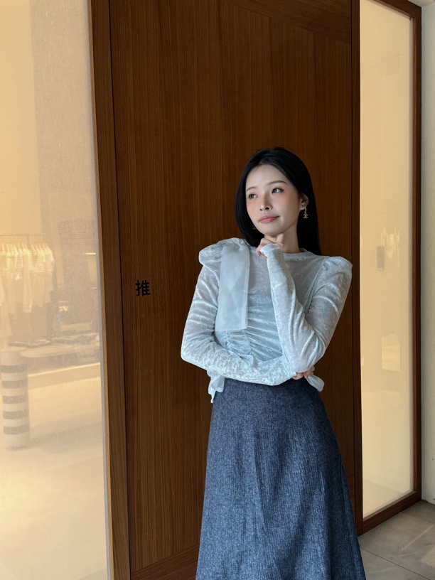 韩系甜美蝴蝶结上衣