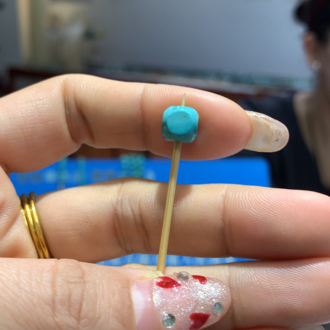 绿松石配饰未镶嵌