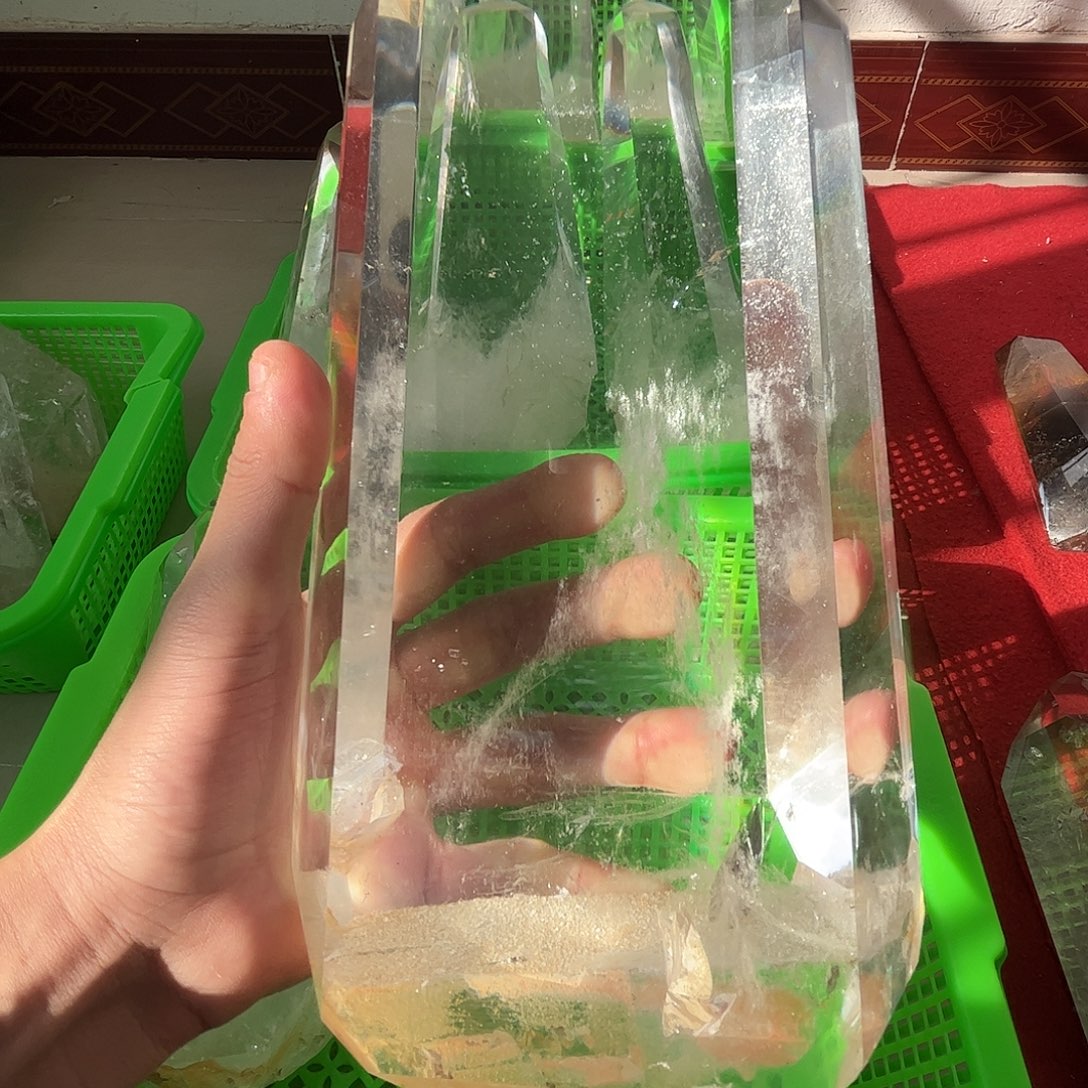 未镶嵌水晶大型摆件（非配饰）
