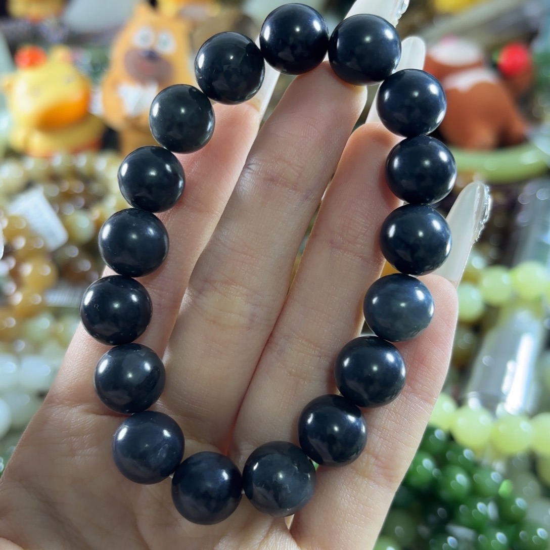 和田玉未镶嵌手链随机发一