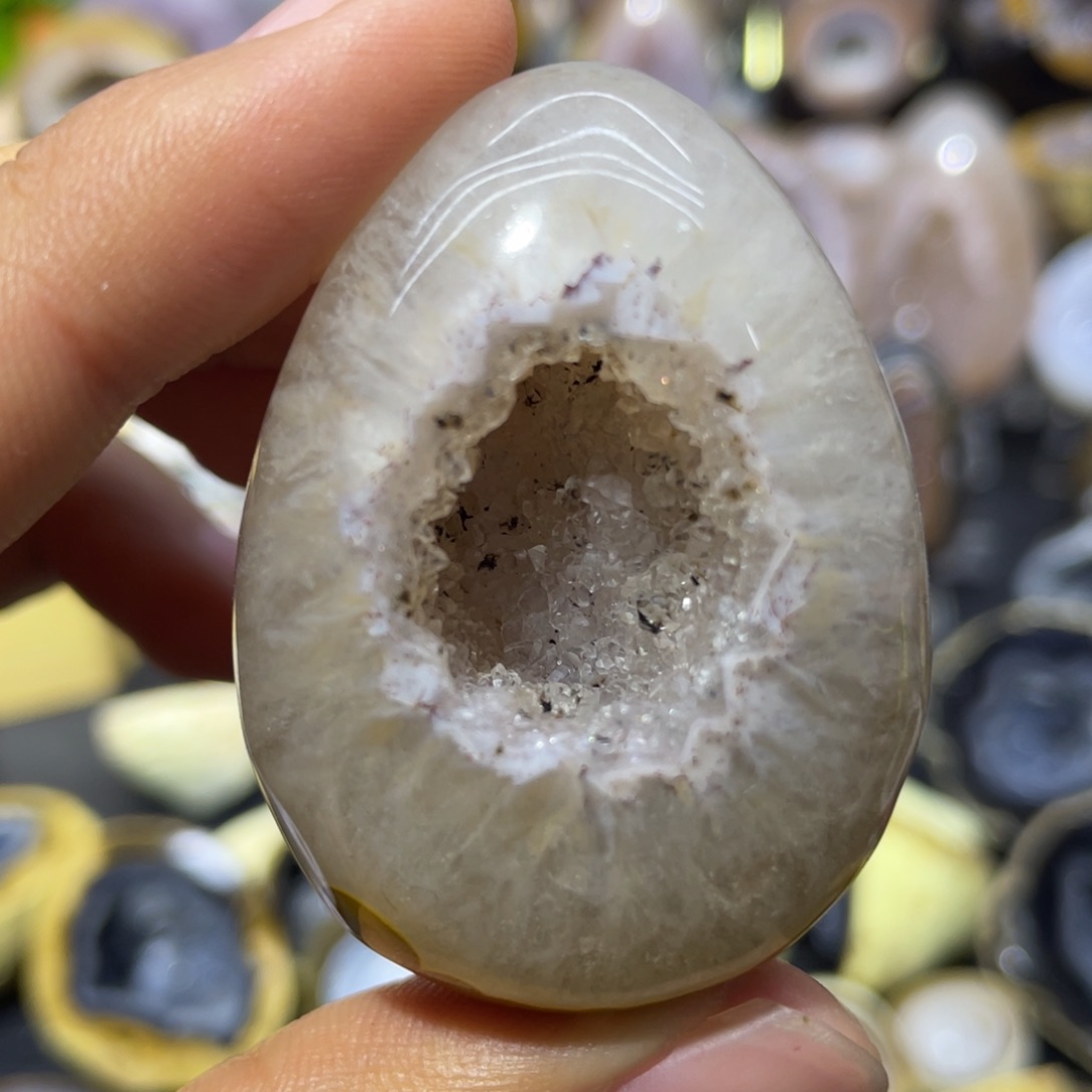 水晶大型摆件未镶嵌