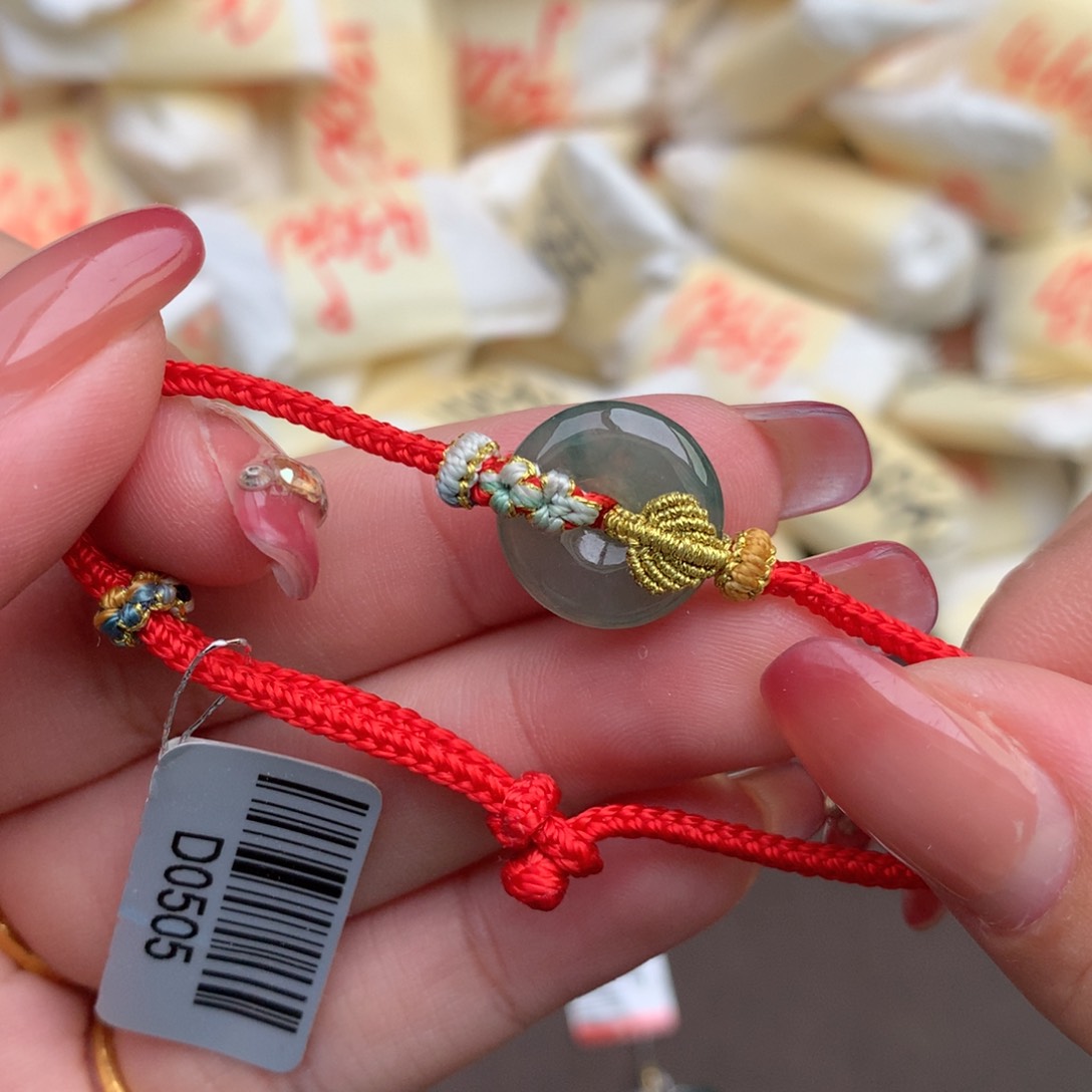 【闪购商品】未镶嵌手绳翡翠一