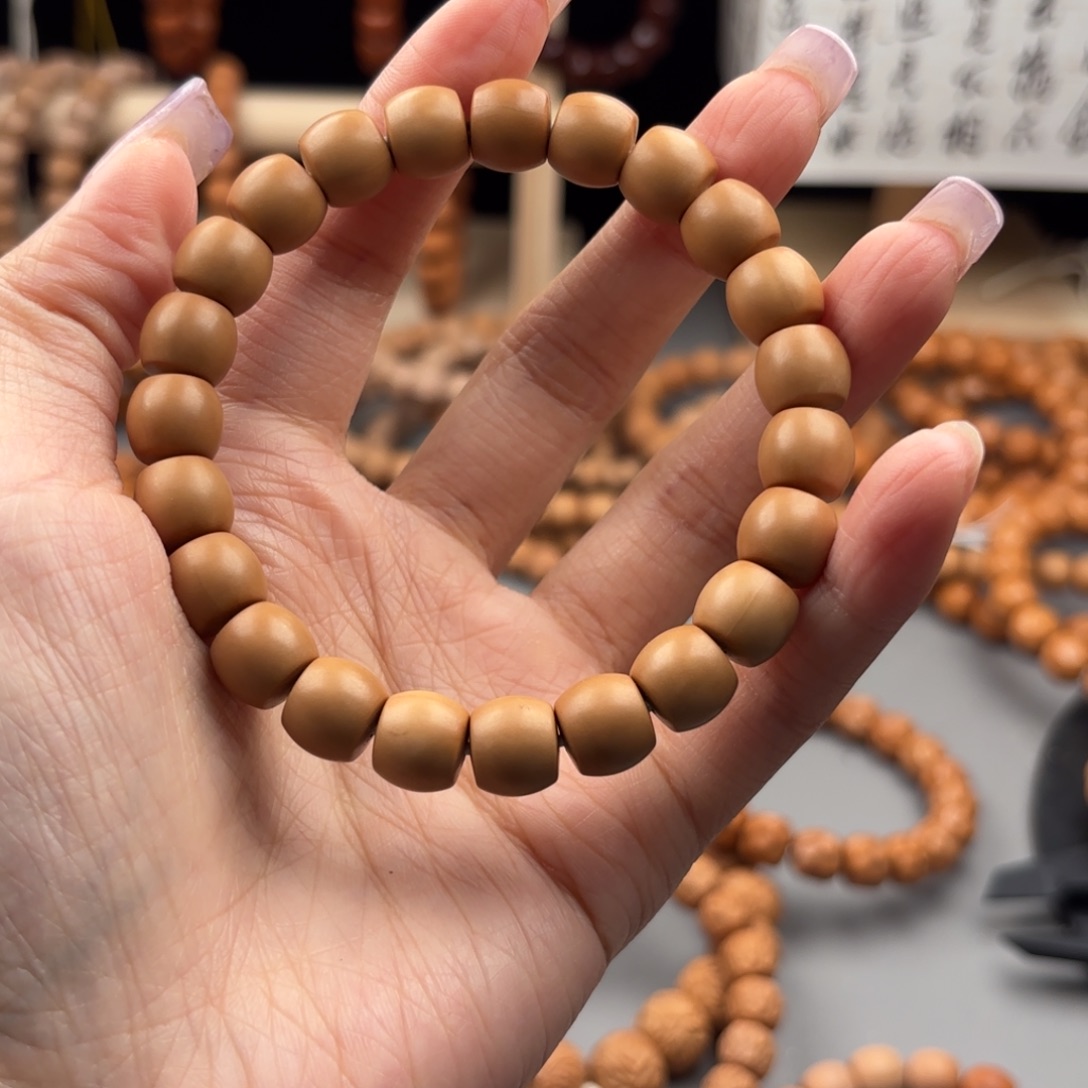 猴头核桃手串全品无暇直切馒头料9+