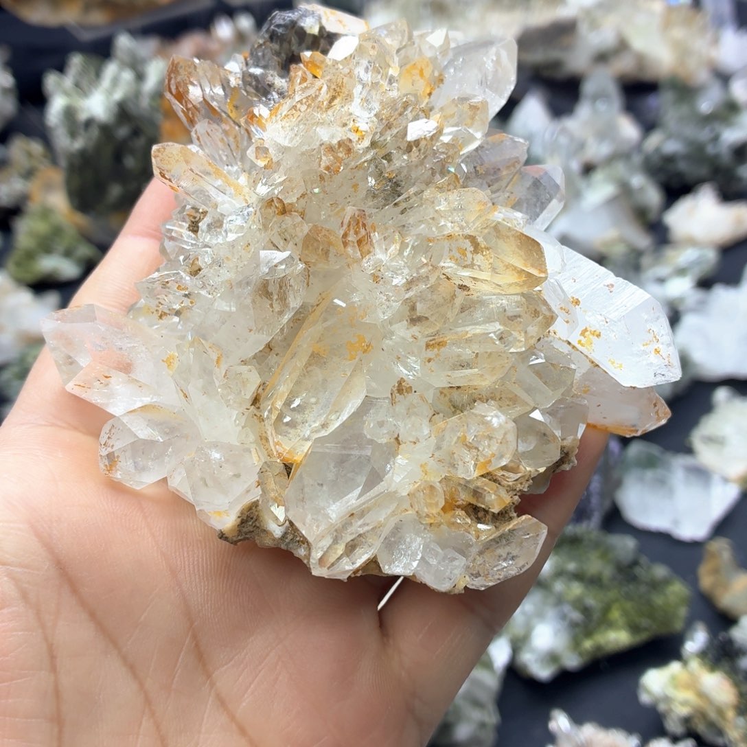 石材金碧辉煌晶簇