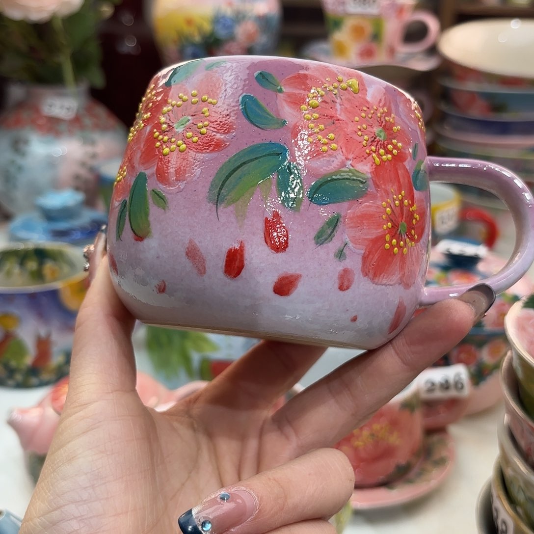 瓷片我不在这里吃饭