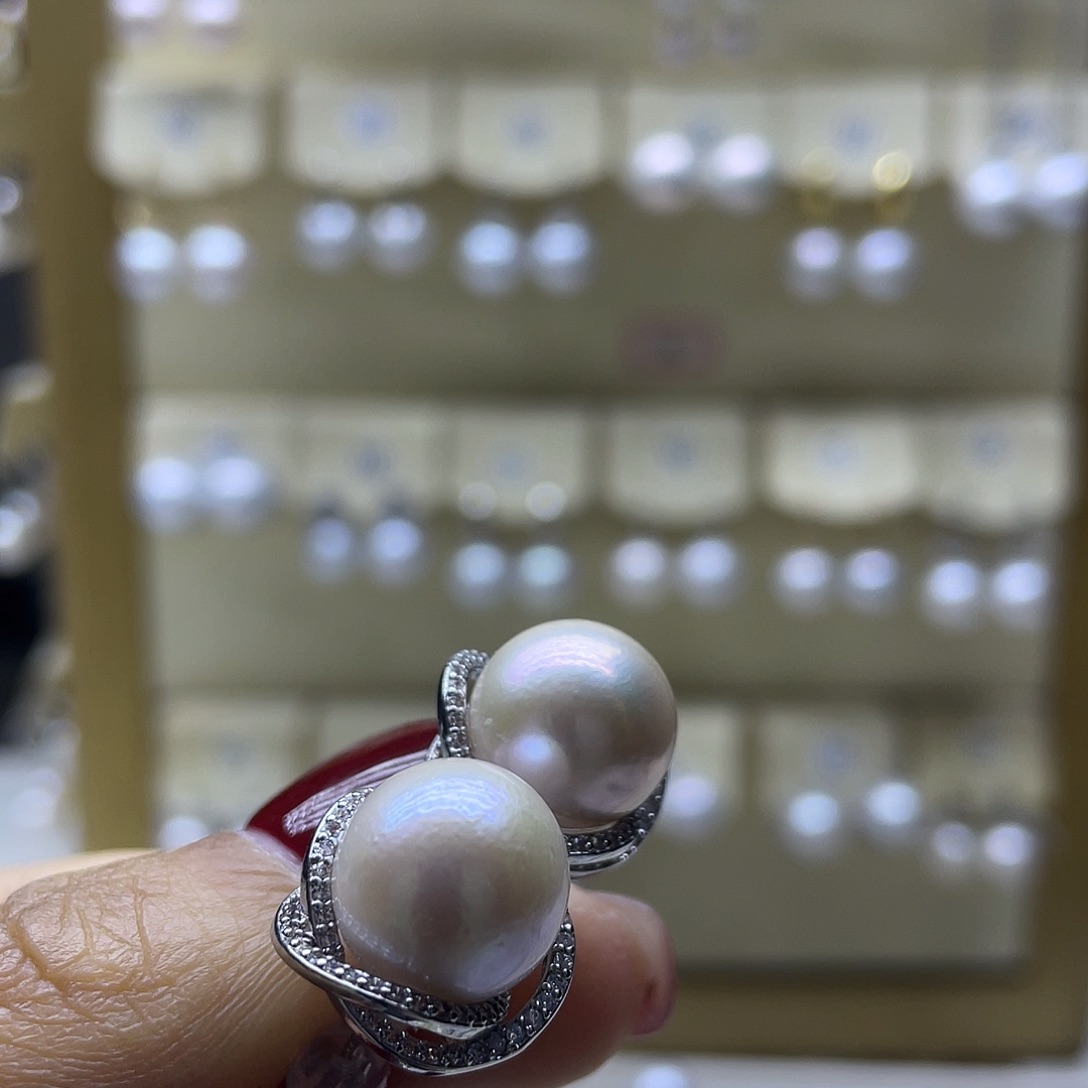 淡水珍珠耳饰银S925镶嵌