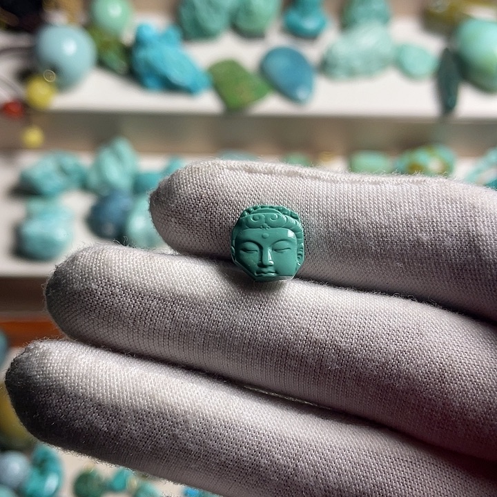 绿松石未镶嵌绿松石残佛