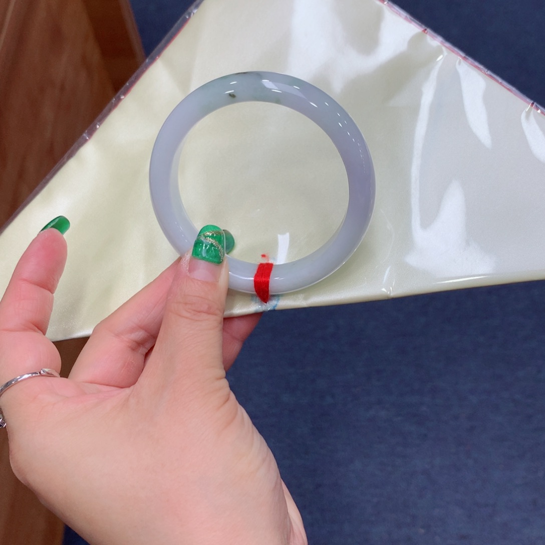 未镶嵌手镯翡翠买断